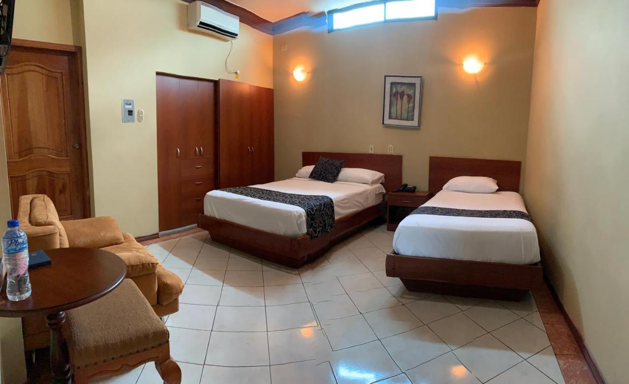 فندق House Center Milagro المظهر الخارجي الصورة