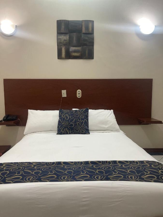 فندق House Center Milagro المظهر الخارجي الصورة